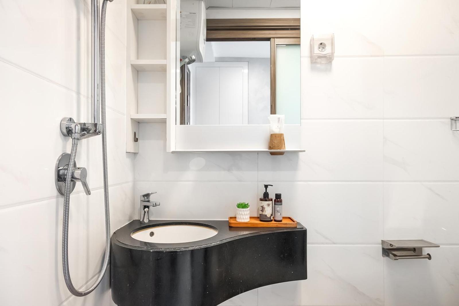 Calma Studio III At Skyhouse Apartment Samporo Екстер'єр фото